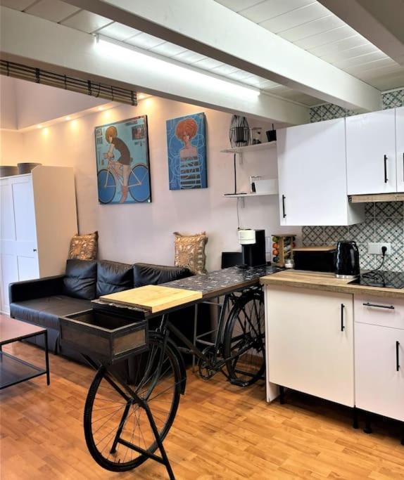 Apartamento Klimatyczny Loft I Egzotyczny Basen Benalmádena Exterior foto