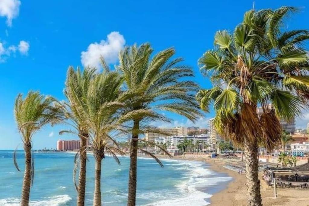 Apartamento Klimatyczny Loft I Egzotyczny Basen Benalmádena Exterior foto